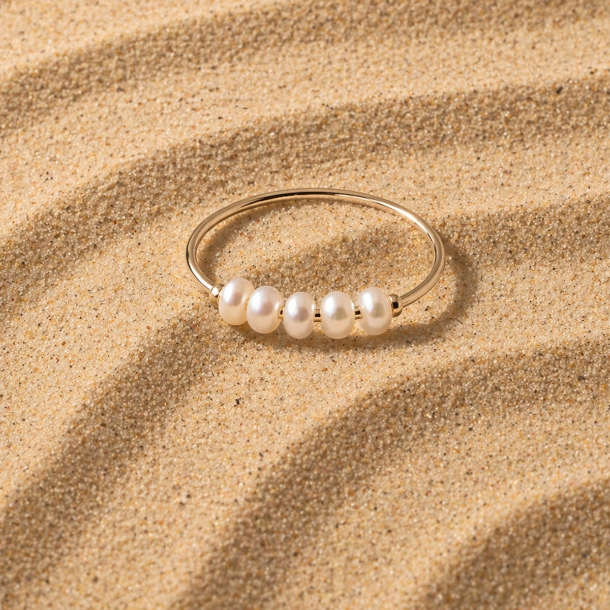 Mini Pearls Ring