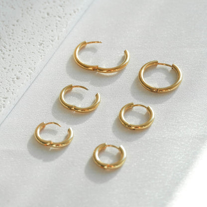 Paquete de Pendientes de Aro Triple