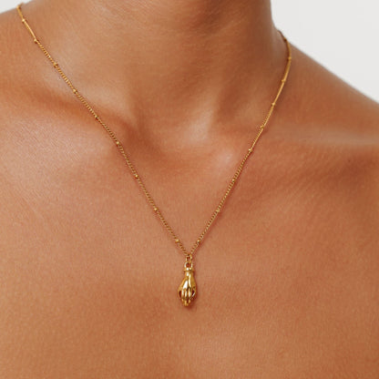 Collar de mano guardiana