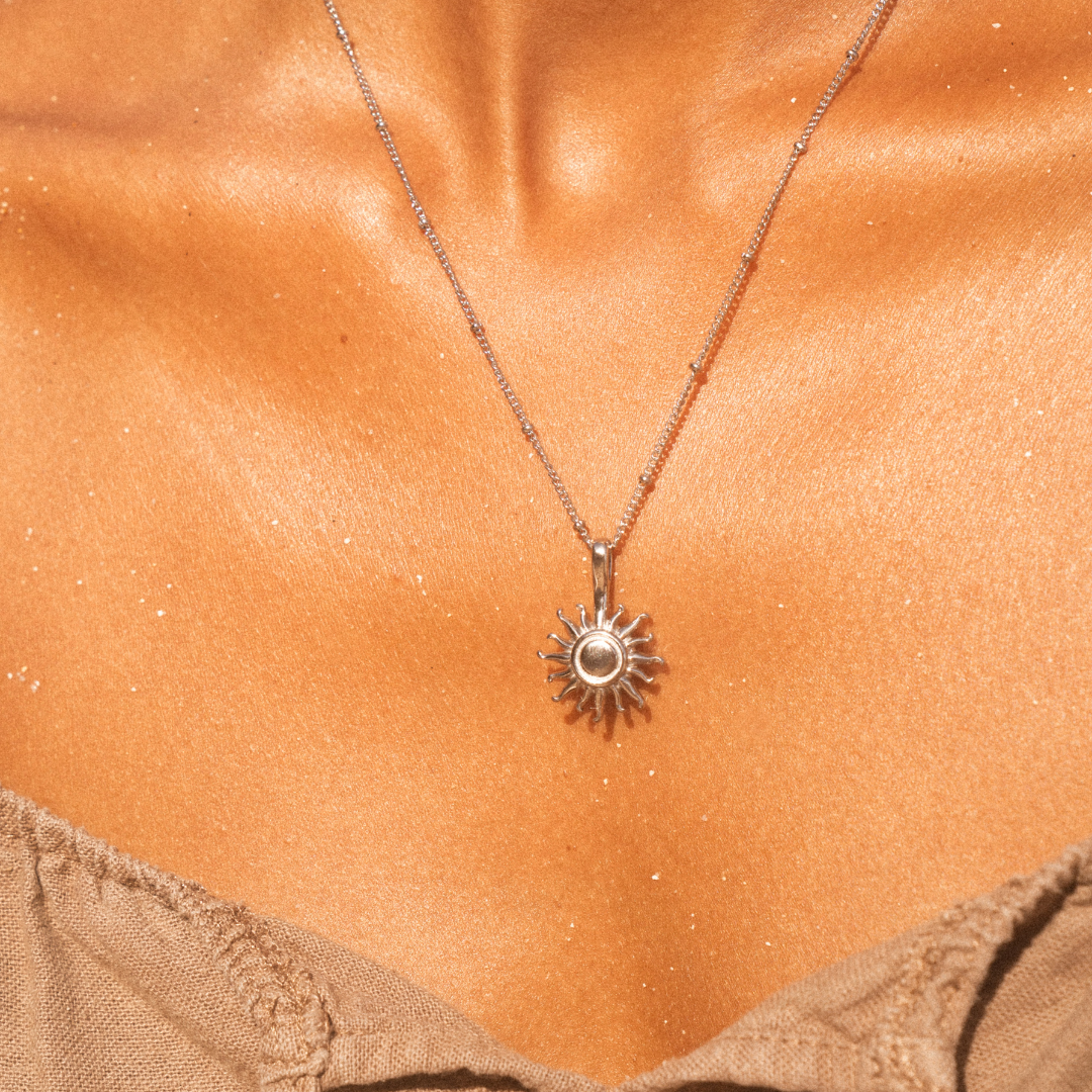 Collar de sol