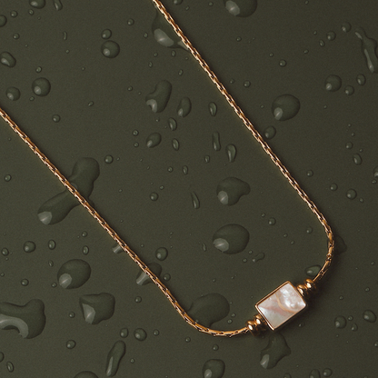 Lune Necklace