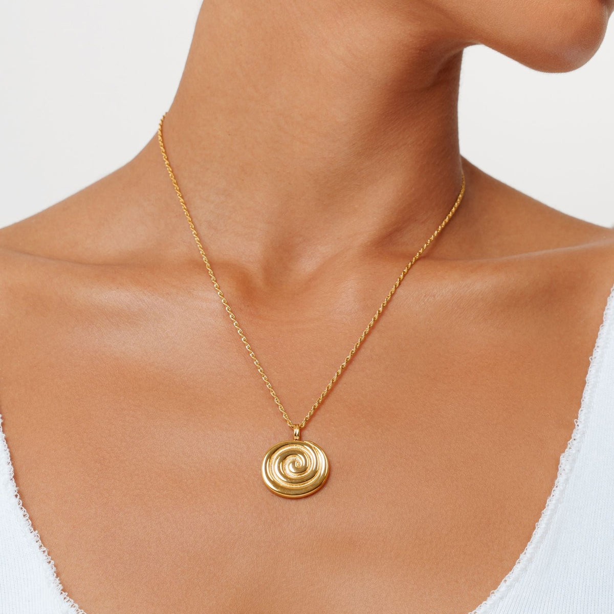 Nalu Necklace